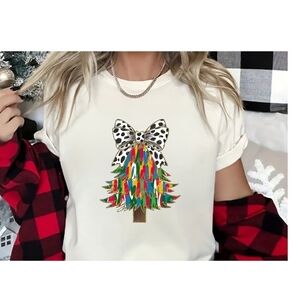 Womens CHRISTMAS TREE T-Shirt.